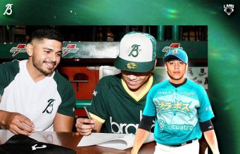 BRAVOS FIRMA AL PROSPECTO SONORENSE FRANCO MUNGARAY