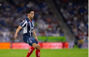 ERICK AGUIRRE Y SEBASTIÁN FIERRO SE ACERCAN A LOS ESMERALDAS