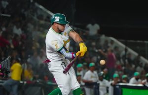 BRAVOS RECIBE MACANIZA Y ENTREGA LA SERIE AL ÁGUILA DE VERACRUZ