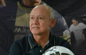 MAGOS SUEÑA CON EL ASCENSO A LIGA PREMIER: CARLOS AYALA