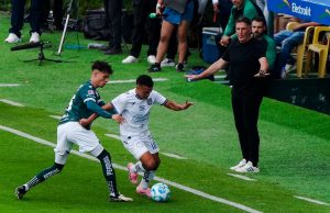 TENÍAMOS QUE ENCONTRAR CAMINOS AL GOL: EDUARDO BERIZZO