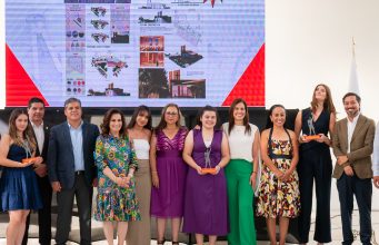 LEÓN RECONOCE A SUS ARQUITECTOS COMO CONSTRUCTORES DEL FUTURO