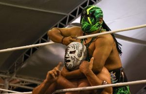 PARTICIPANTES DE LA COPA TELMEX DISFRUTAN FUNCIÓN DE LUCHA LIBRE