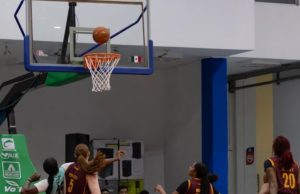 AMARGO INICIO EN CASA: ABEJAS CAE ANTE CALOR