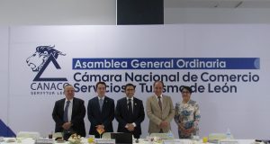 SECTOR TERCIARIO EN LEÓN RESISTE PRESIÓN ECONÓMICA, ADVIERTE CANACO