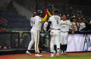 BRAVOS MACANEA Y ASEGURA LA SERIE CONTRA VERACRUZ