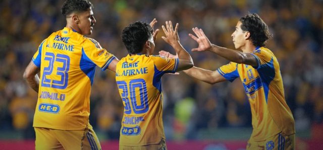 Tigres VS Chivas 2 de mayo
