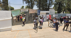 PADRES Y ALUMNOS DEL CBTIS 225 EXIGEN SALIDA DE DIRECTORA POR PRESUNTO HOSTIGAMIENTO Y OMISIÓN ANTE DENUNCIAS