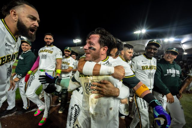 Bravos de León 12 de agosto