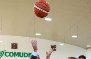 REINAUGURAN EL AUDITORIO MANO SANTA GUERRERO EN LA DEPORTIVA EFM